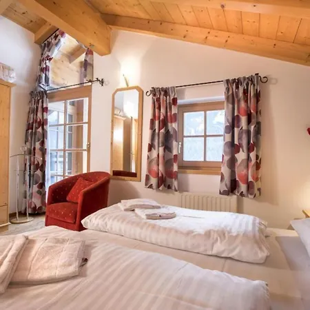 Ferienhaus Schoeneben Waldblick