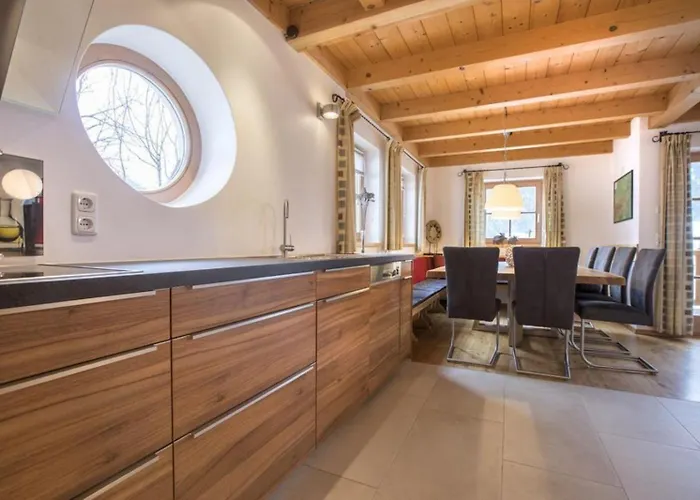 Schoeneben Waldblick * וואלד אים פינצגאו